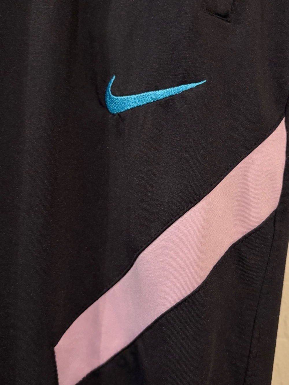 Nike FC Barcelona Track Pants Black Pink Stripe Joggers Soccer Athletic-Size XXL - Picture 3 of 6
